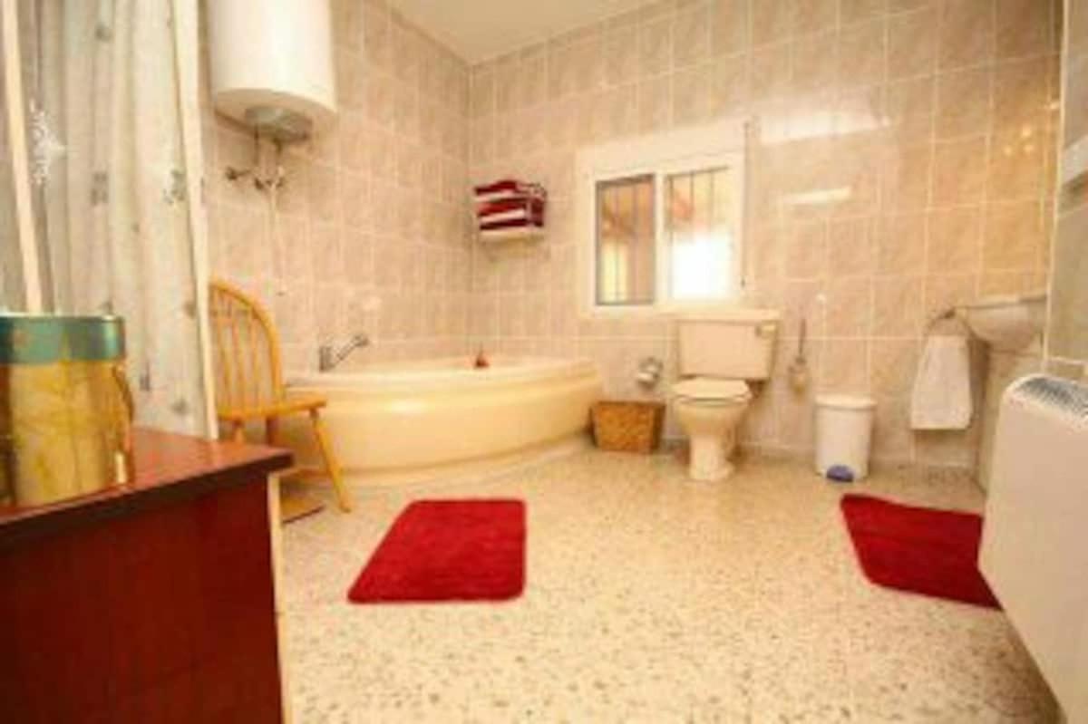 لقنت Recovery Mountain 2 Separate Beds In Room B&B المظهر الخارجي الصورة